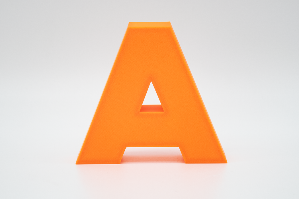 Letra 3D Naranja Fluor