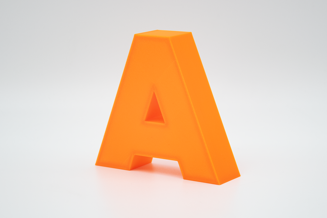 Letra 3D Naranja Fluor