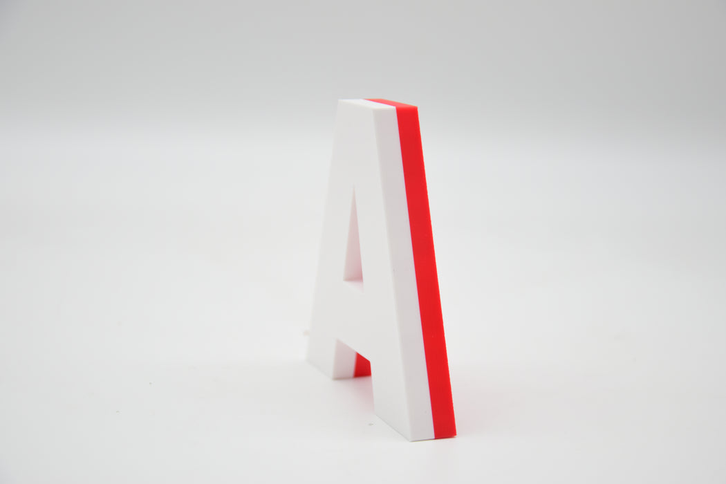 Letra 3D Blanco-Rojo