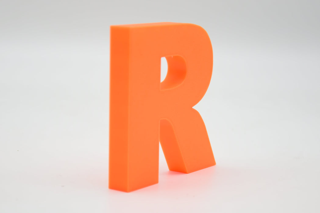 Letra 3D Naranja Fluor