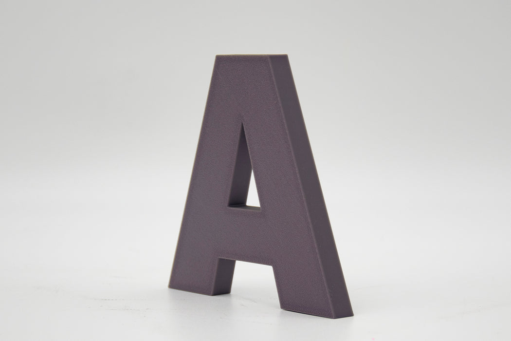 Letra 3D Morado Interferencia