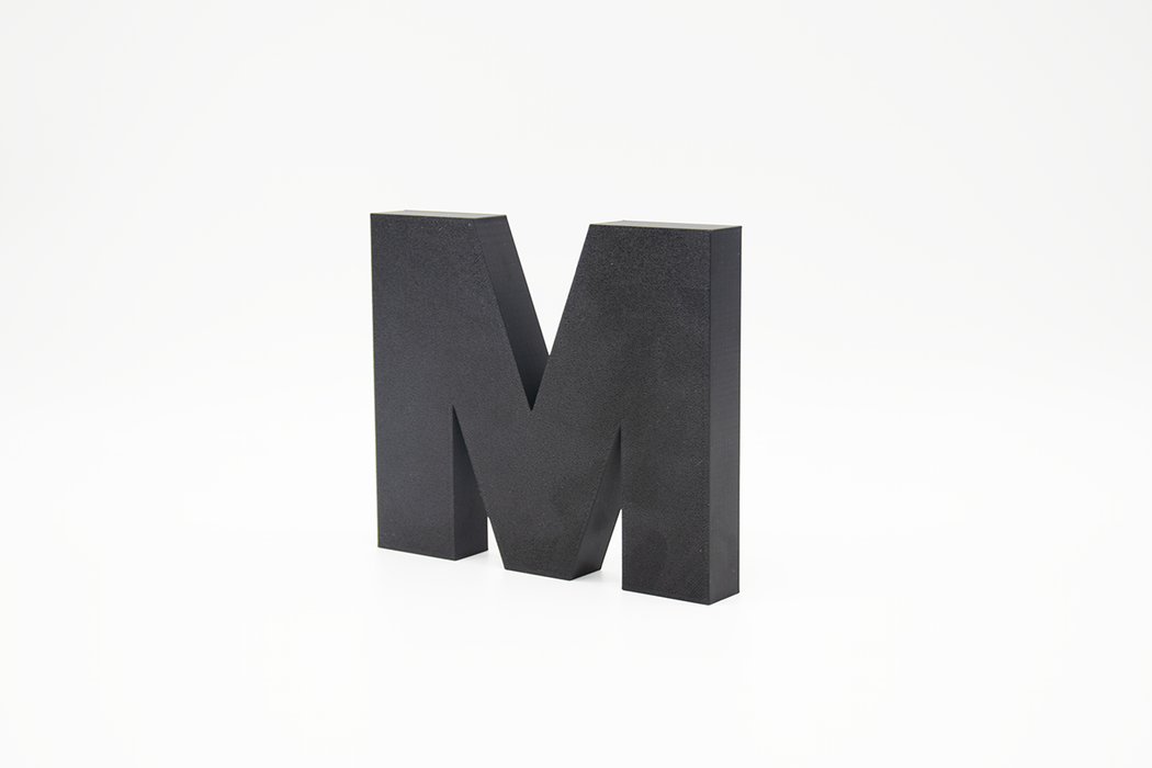 Letra 3D Negro Exterior