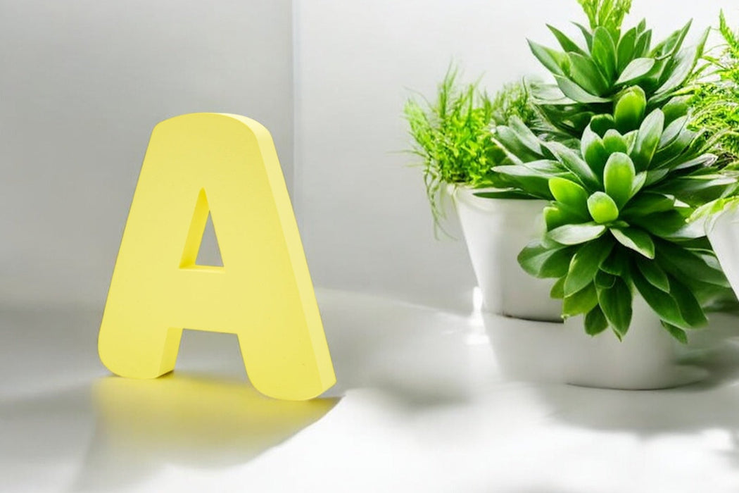 Letra 3D Amarillo Claro Pastel