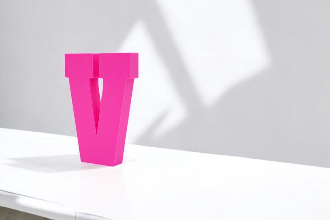 Letra 3D Rosa Fluor